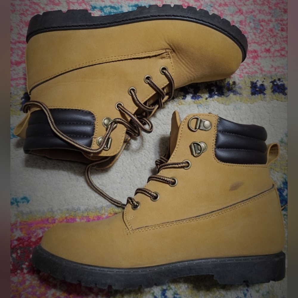 FabKids boots - Picture 2 of 3